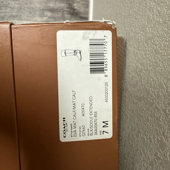 Coach Boots - Picture 3 of 9
